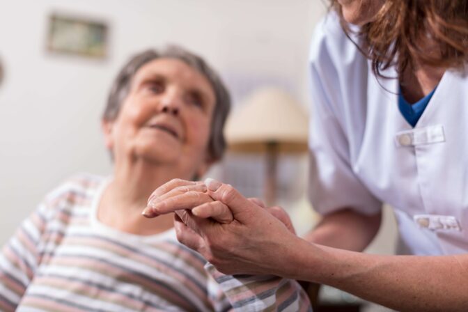 Die Bedeutung der Pflege: Ein essenzielles Thema für unsere Gesellschaft